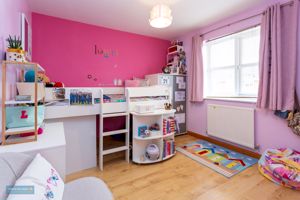 Bedroom- click for photo gallery